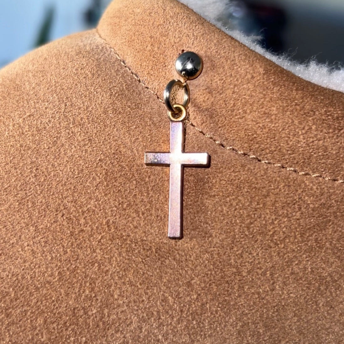 2 Corinthians 5:7 Clogs